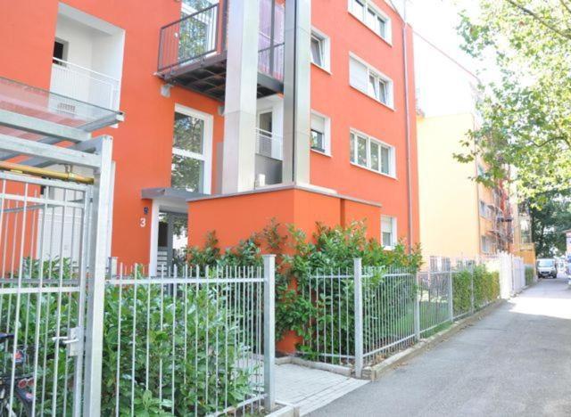 Apartment Mida Friburgo in Brisgovia Esterno foto
